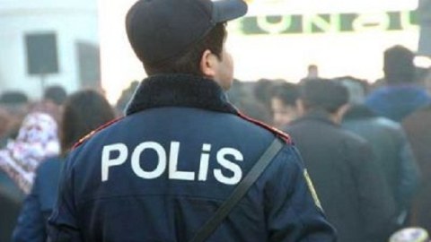 Polis Bakıda ziyankarları saxladı - VİDEO