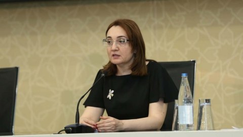 “Peyvənd olunması tövsiyə edilməyən şəxslərlə bağlı qərar yoxdur