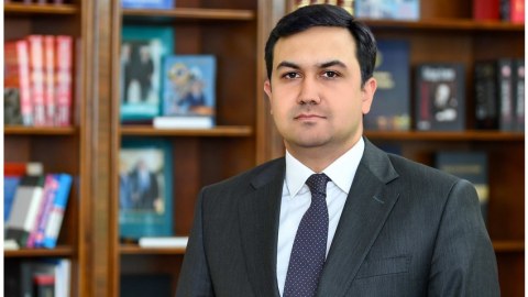 Dövlət Xidmətinin 37 yaşlı yeni rəis kimdir? - TƏRCÜMEYİ-HAL