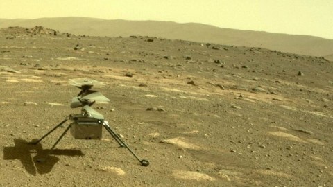 “Ingenuity” helikopteri Marsda yeni əraziyə ilk uçuş etdi