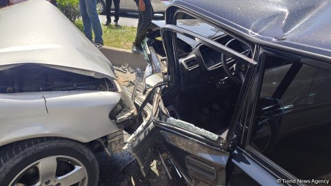 Oğurladığı maşınla qəza törətdi