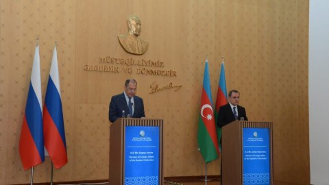 Bayramovdan Lavrova xatırlatma: “Ermənistanda faşist Qaregin Njdeyə heykəl qoyulub”