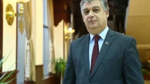 Deputat qiymət artımına etiraz etdi