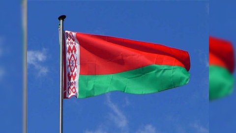 Belarus "mənasız" səfirliyi bağlayır