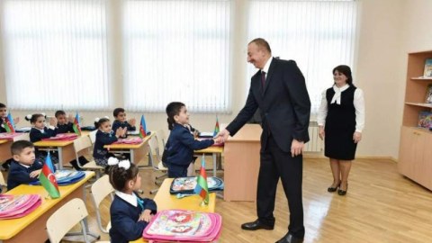 Prezident təhsil islahatlarından DANIŞDI