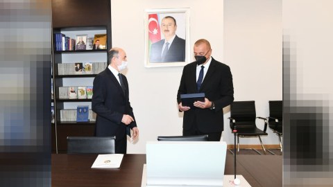 Prezident Suraxanı Rayon Məhkəməsinin yeni binasının AÇILIŞINDA