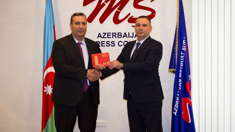 Bir qrup jurnalistə “Beynəlxalq media vəsiqəsi” verildi