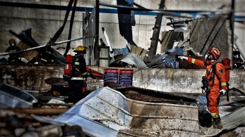 Çində bazar partladı: 11 nəfər öldü, 144-ü...