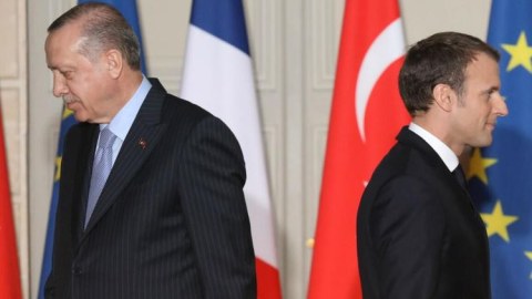 Makron: “Ərdoğanla uzun müddət təkbətək...”