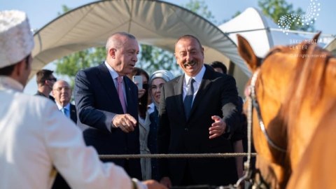 Ərdoğana hədiyyə edilən  “Zəfər” adlı atın ŞƏKİLLƏRİ