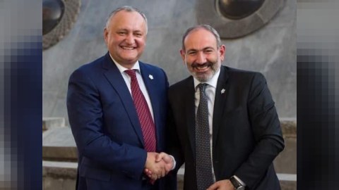 Paşinyanı ilk o təbrik etdi