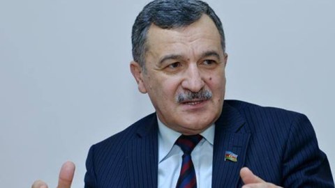 “Maddi imkanı aşağı olanlara kömək etmək lazımdır” - Deputat