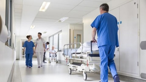 İcbari tibbi sığorta çərçivəsində xidmət göstərəcək özəl klinikalar - SİYAHI