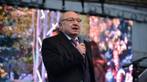 “Bu məxluqdan xilas olmalıyıq” – Ermənistan müxalifəti