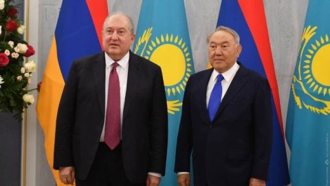 Nazarbayev Sarkisyanı təbrik etdi, Paşinyanı isə yox...