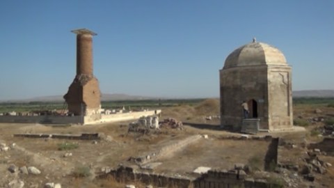 İşğaldan azad olunmuş ərazilərə keçmək istəyənlər SAXLANILDI