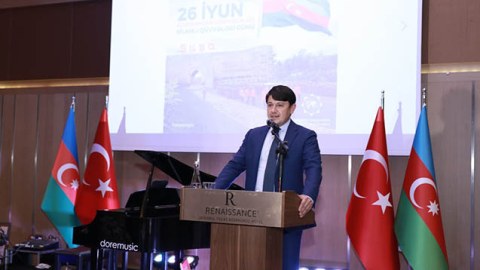 Silahlı Qüvvələr Günü İstanbulda qeyd edildi - FOTOLAR