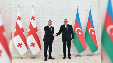 İlham Əliyev Gürcüstanın Baş nazirinə zəng etdi