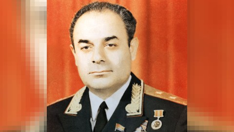 Doğum və ölüm günləri dalbadal olan güllələnmiş NAZİR - TARİX
