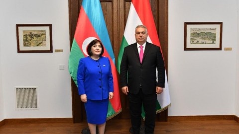 Sahibə Qafarova Macarıstanın baş naziri ilə görüşüb - FOTOLAR