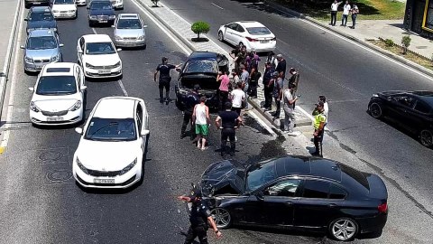 Bakıda qəza tıxaca səbəb oldu