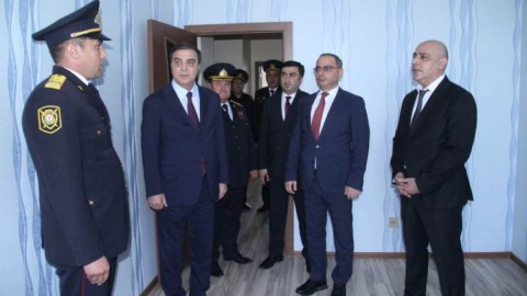 Şəhidin polis qardaşına mənzil verildi - FOTO