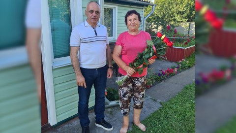 Azərbaycanın Xarkovdakı Fəxri konsulu Sovet İttifaqı Qəhrəmanın ailəsində olub