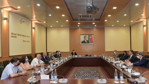 Nazir İctimai Şuranın üzvləri ilə görüşdü - FOTO