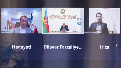 Dövlət Gömrük Komitəsinin sədri iranlı həmkarı ilə görüşüb