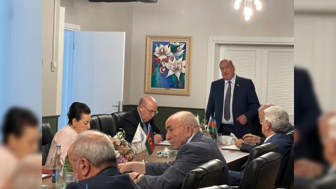 Ağsaqqallar Şurası toplaşdı - FOTO