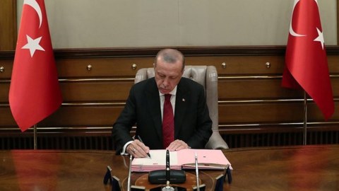 Ərdoğan sazişi təsdiqlədi - Türkiyə Azərbaycana yardım göndərəcək