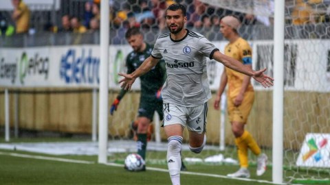 Mahir Emreli Çempionlar Liqasında dubl etdi