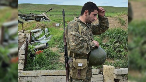 Erməni hərbçilər arasında kütləvi dava düşüb