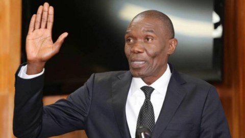 Haitidə müvəqqəti prezident təsdiqləndi