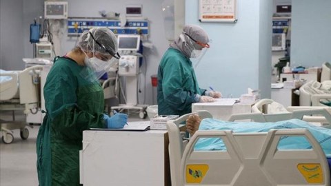 Yoluxma artmaqda davam edir - 2 nəfər öldü