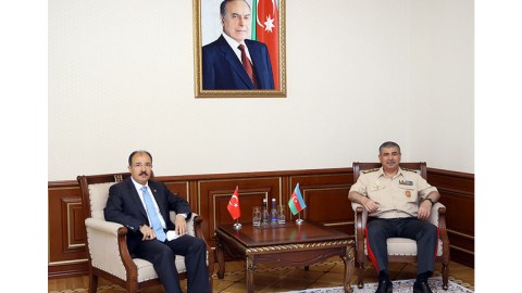 Zakir Həsənov Türkiyə səfiri ilə görüşüb