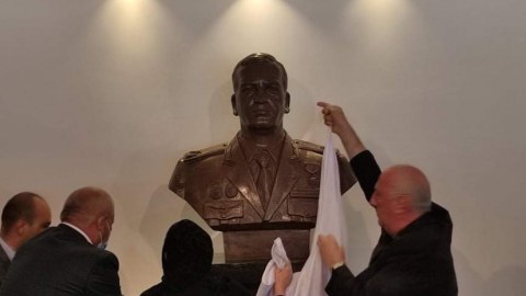 Sumqayıtda Polad Həşimovun büstü və xatirə muzeyi açıldı - FOTO