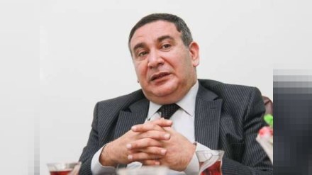 Yerindən duran özünü jurnalist adlandırır - Rəşad Məcid  