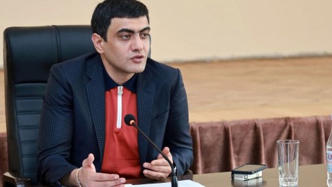 Paşinyana qarşı çıxan iki mer həbs olundu