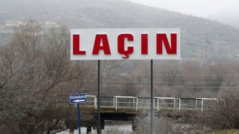 Laçından qaçan ermənilər hökumətdən ev TƏLƏB EDİRLƏR