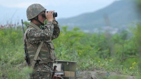 Ermənistan Qaragöl ətrafında itən iki hərbçini TAPA BİLMİR