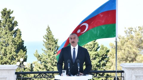 İndi sülh barədə düşünmək və səhifəni çevirmək vaxtıdır - İlham Əliyev