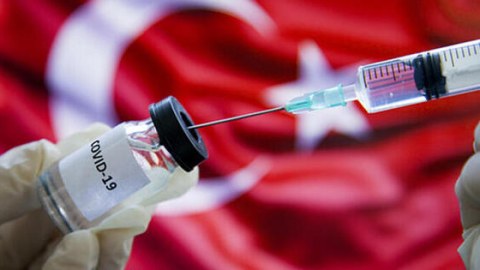 Türkiyədə vaksinasiya 63 milyon dozanı ötdü