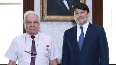 Cavanşir Quliyev Fuad Muradovla görüşdü