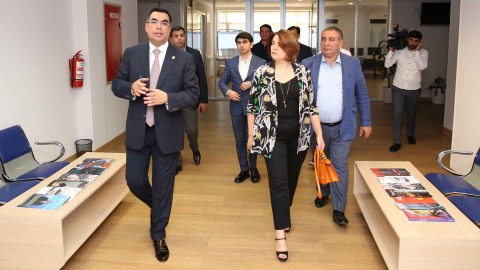 Media kapitanları Bakı Ali Neft Məktəbində