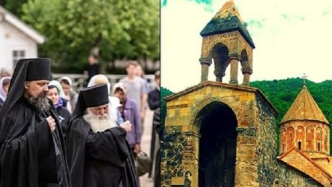 Erməni keşişləri Kəlbəcərdəki Xudavəng kilsəsini həmişəlik tərk etdi