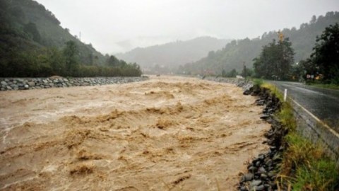 Temperatur 8 dərəcə enəcək, leysan olacaq - XƏBƏRDARLIQ