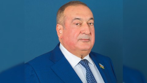 Eldar Quliyev dayıdır, yoxsa əmi?