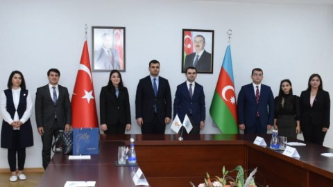 YAP və AKP gəncləri bir arada