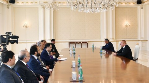 Prezident Pakistan parlamentinin sədrini qəbul edib - YENİLƏNİB